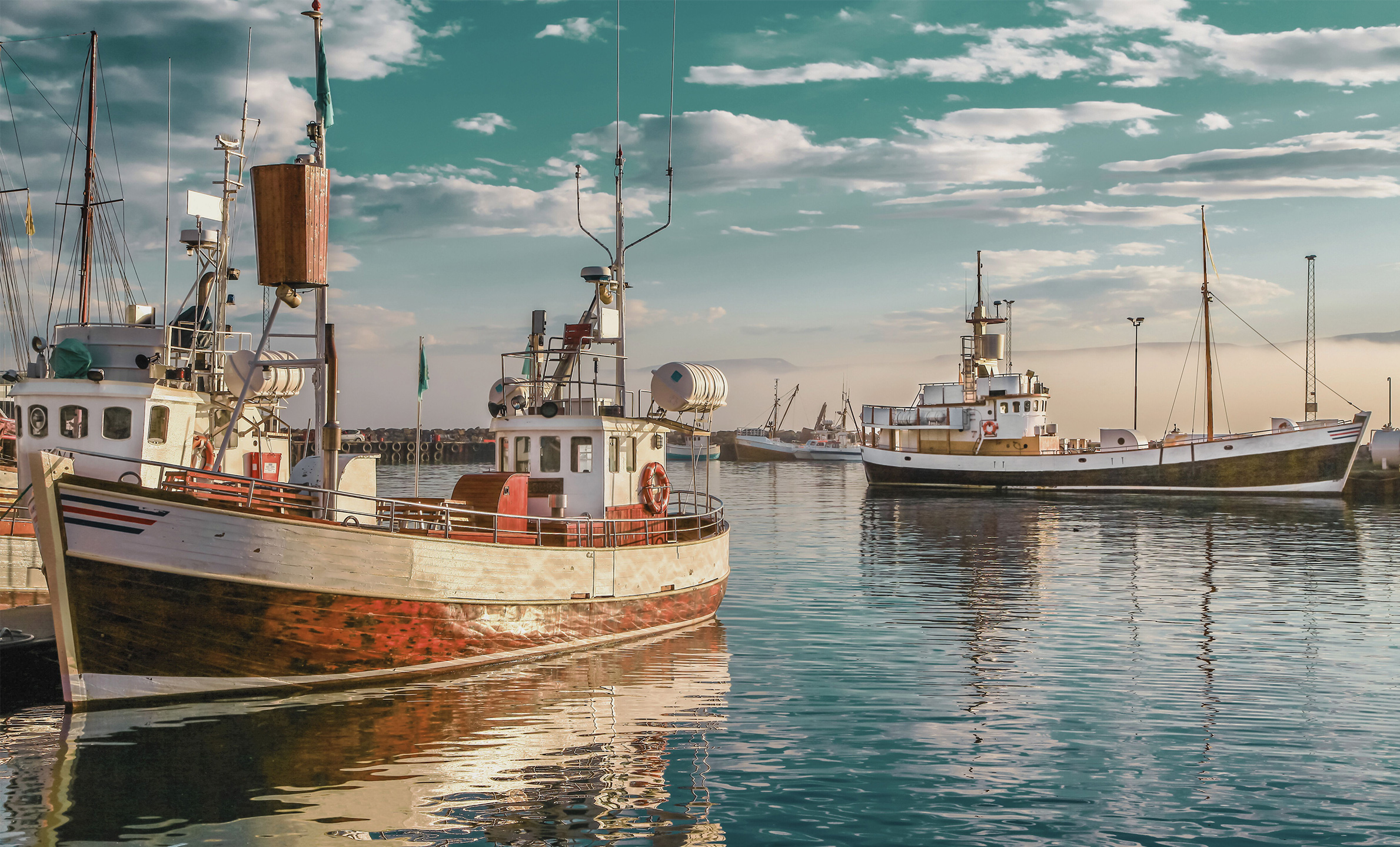 Schiff vor Dithmarscher Küste