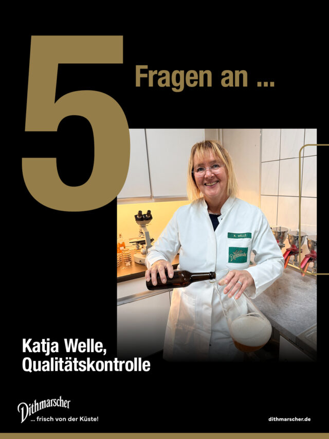 Katja aus der Qualitätskontrolle sorgt seit 1991 dafür, dass jedes Dithmarscher genau so schmeckt, wie es soll. Bevor ein Bier bei dir ankommt, war es schon bei ihr im Labor. 🔬🍺

#dithmarscher #dithmarscherbrauerei #frischvonderküste #dithmarscherbiershop
